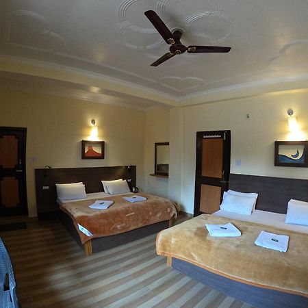 The Royal Orchard Kasol Otel Dış mekan fotoğraf