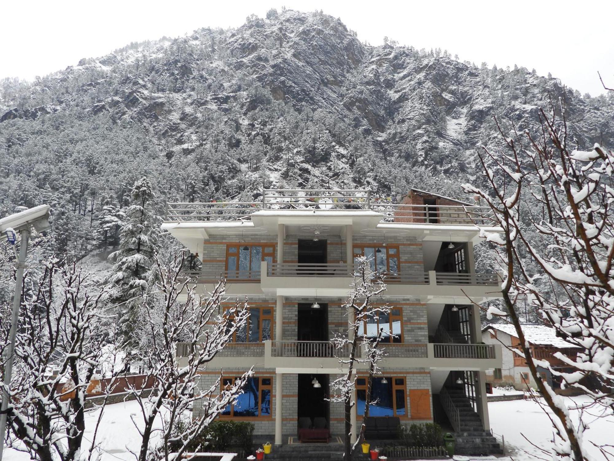 The Royal Orchard Kasol Otel Dış mekan fotoğraf