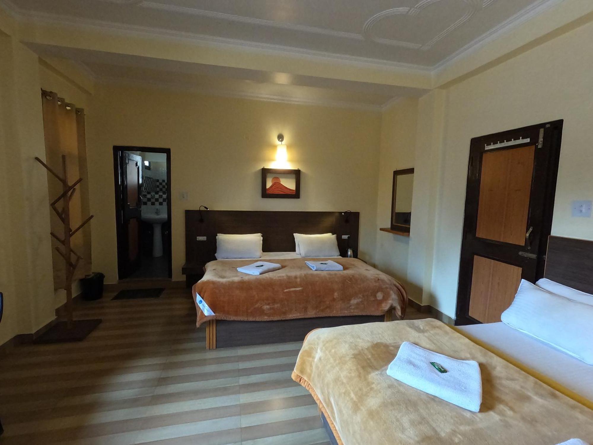 The Royal Orchard Kasol Otel Dış mekan fotoğraf