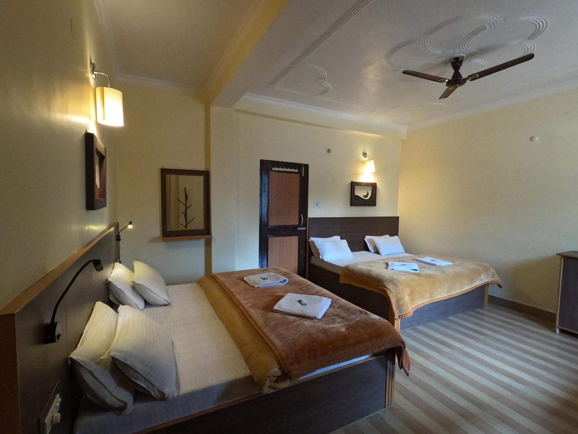 The Royal Orchard Kasol Otel Dış mekan fotoğraf
