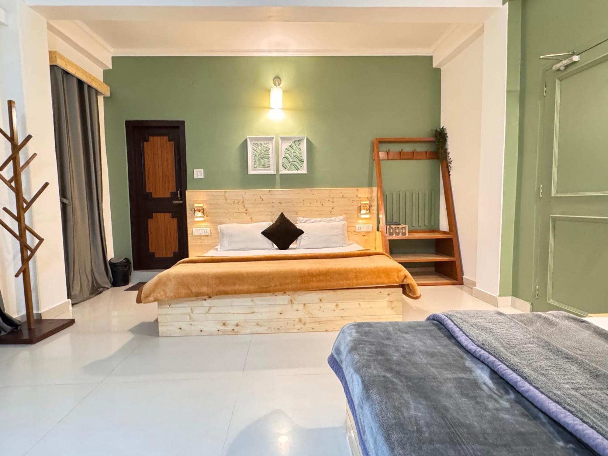 The Royal Orchard Kasol Otel Dış mekan fotoğraf